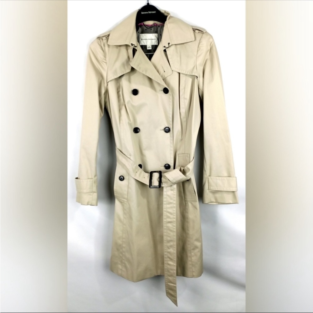 NWOT Banana Republic Trench Coat